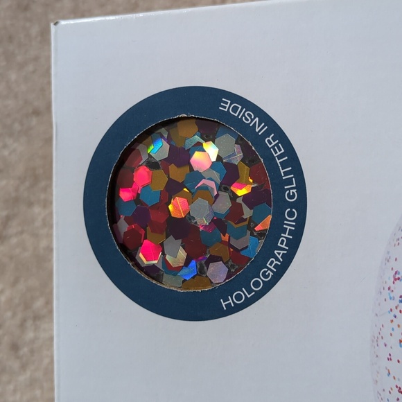 Glitter and Pom Inflatable Chair - Picture 4 of 8